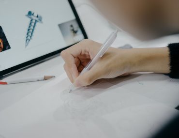 ثبت اختراع در اصفهان؛ راهنمای صفر تا صد تخصصی، حقوقی و مهندسی (تولید تا تجاری‌سازی)